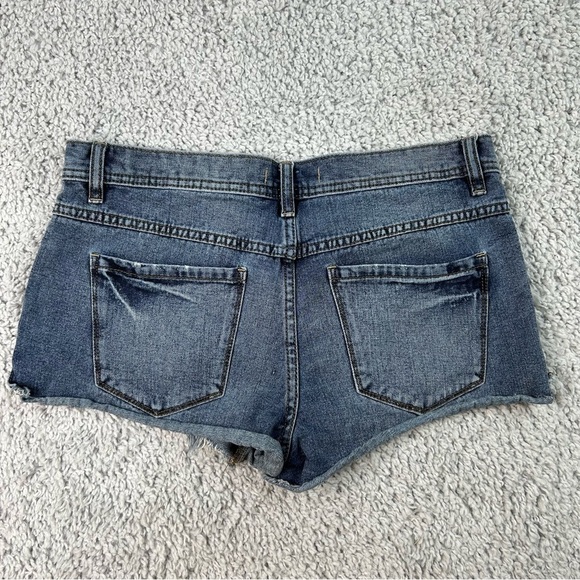 Free People Shorts Womens 27 Button Fly Denim Casual Regular Wash Distressed - Picture 3 of 3